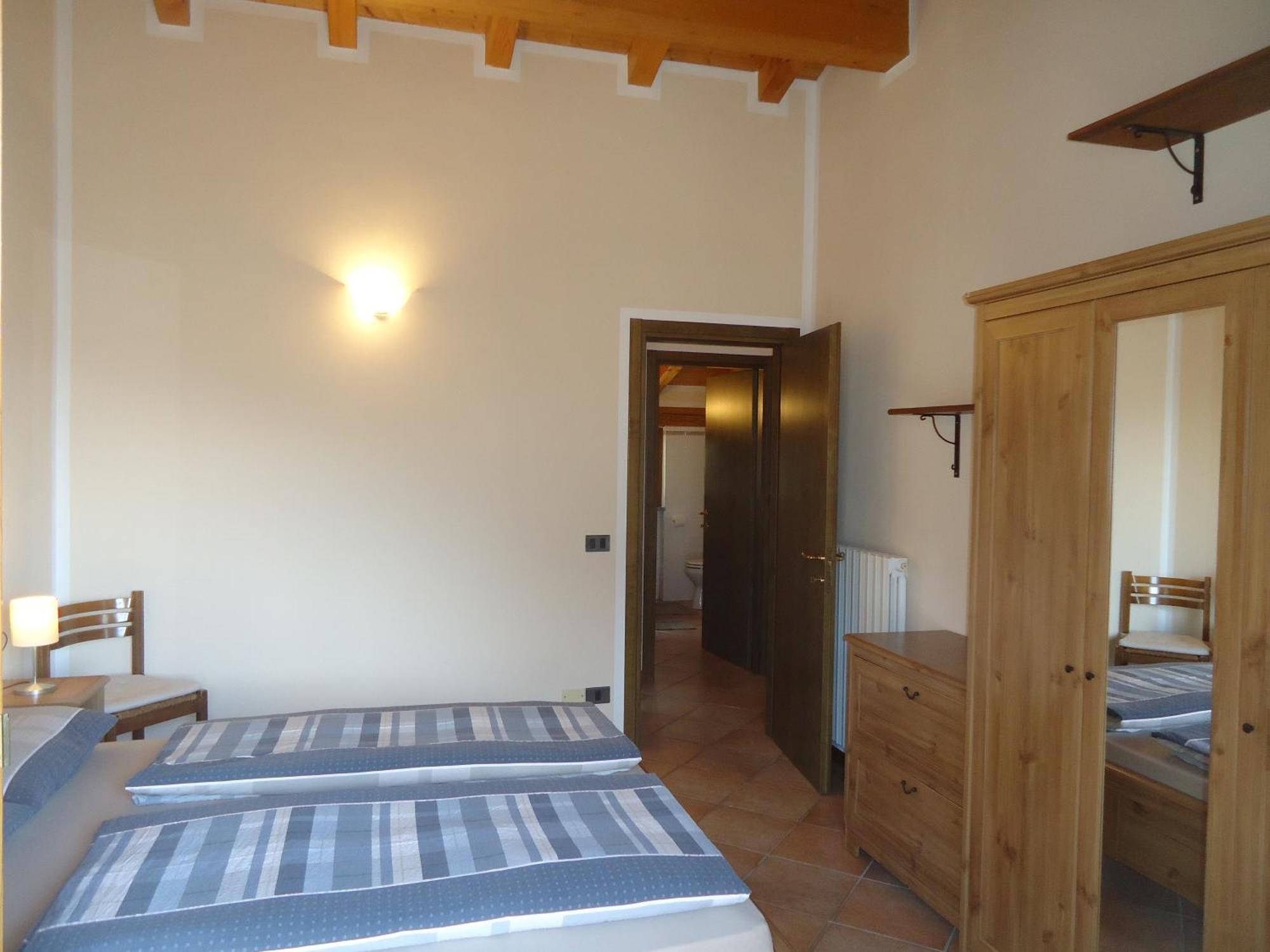Casa Carla, Bis 4 Personen, Garten, Balkon Mit Blick Auf Den See Und Die Berge Crone Eksteriør billede
