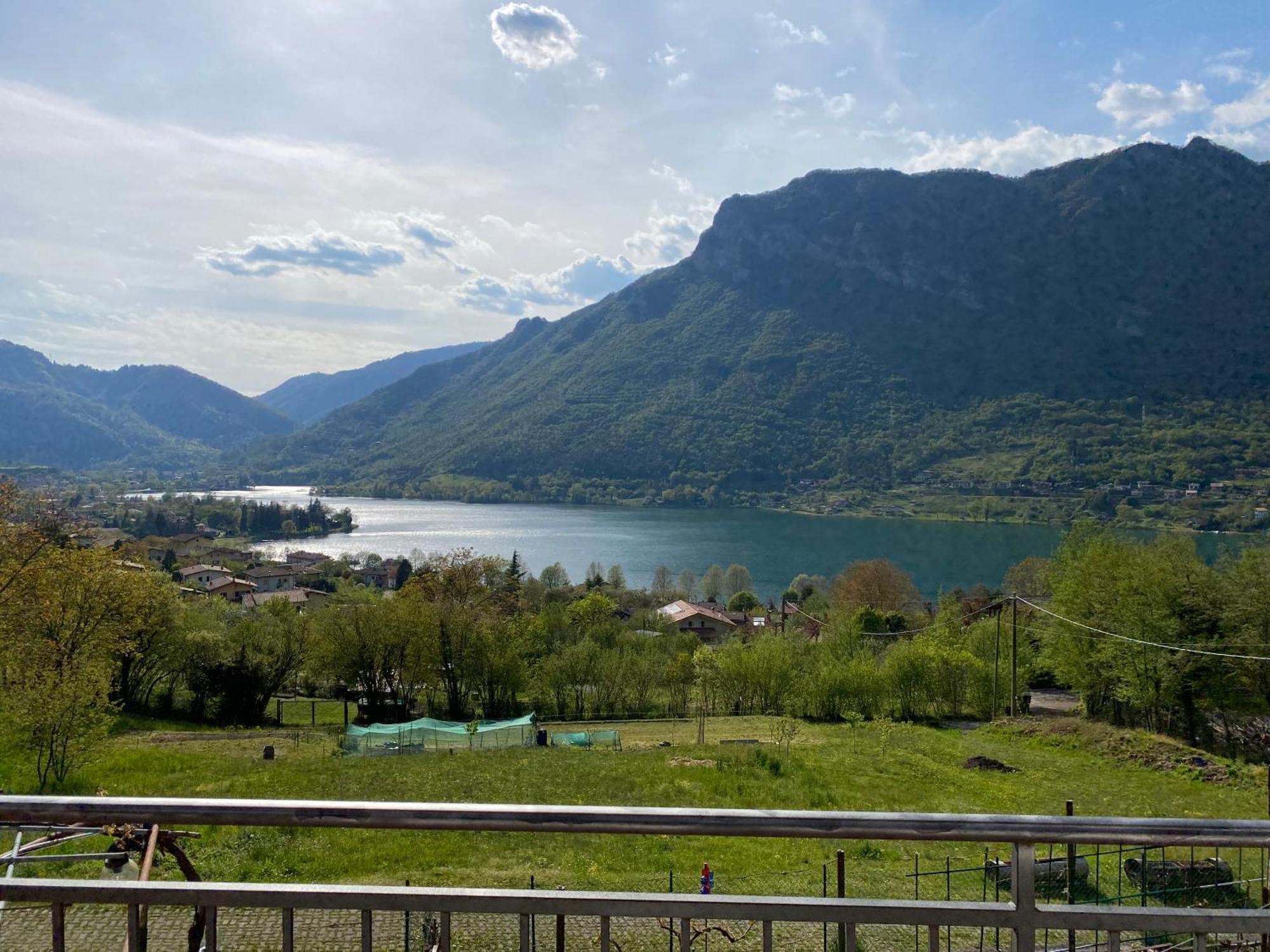 Casa Carla, Bis 4 Personen, Garten, Balkon Mit Blick Auf Den See Und Die Berge Crone Eksteriør billede